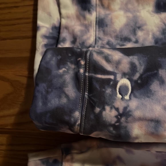 Coach - Picture 4 of 5